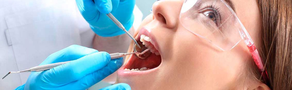 процедура отбеливания зубов в стоматологии